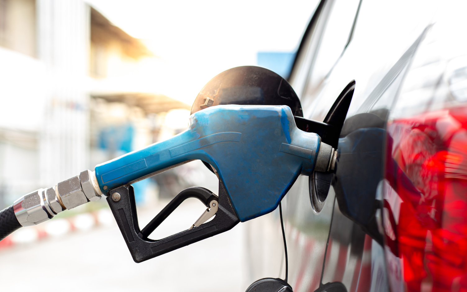 Właściwości i zastosowanie paliwa E10